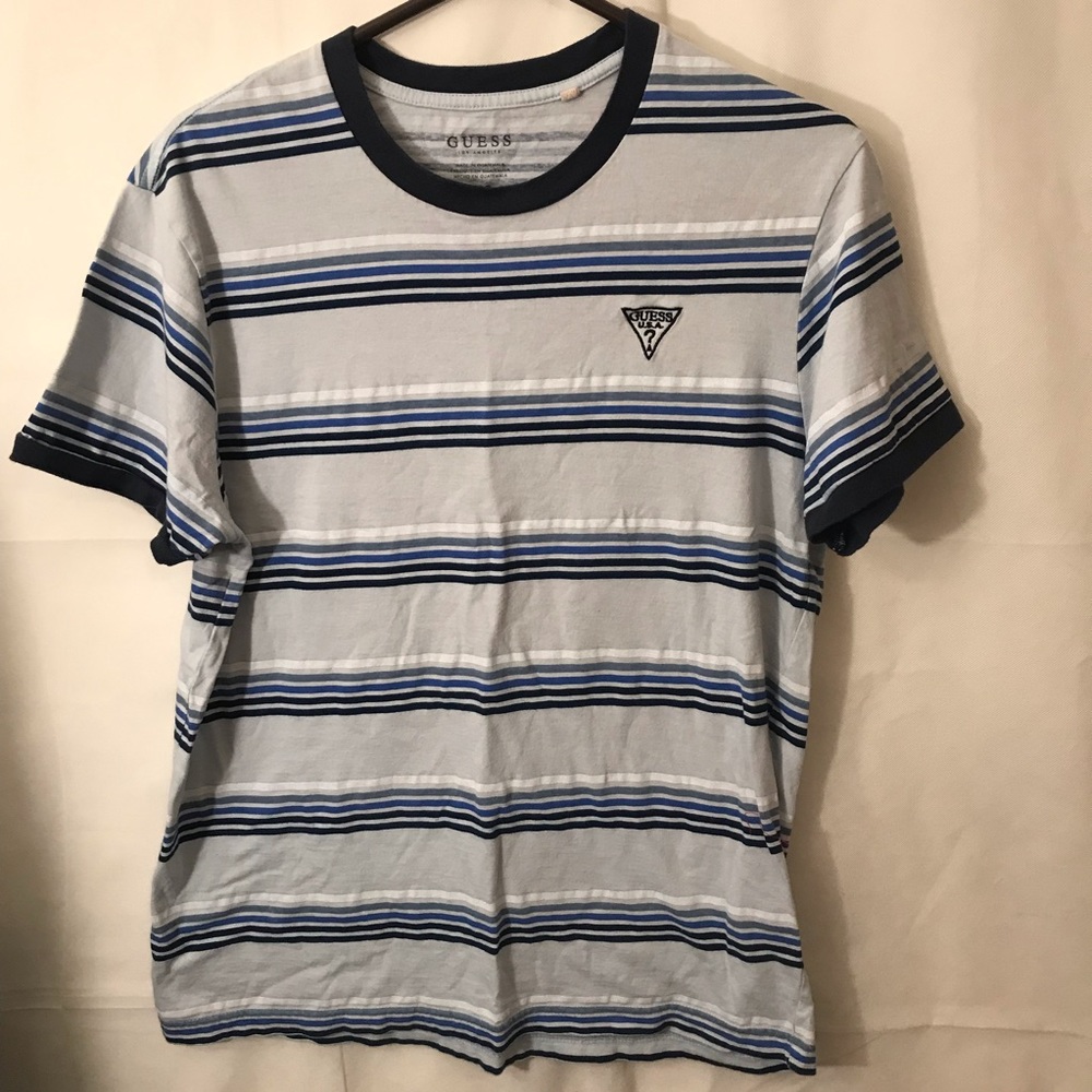 Men’s guess shirt 👕